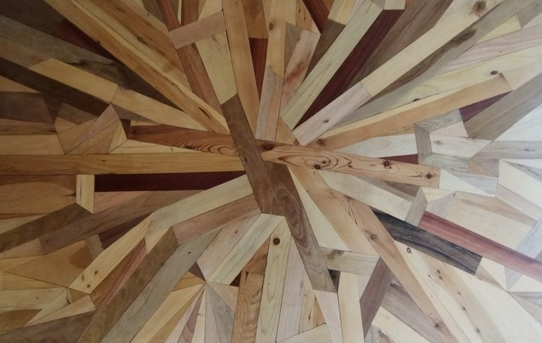 Mesa Amistad - Maderas recuperadas (2022)